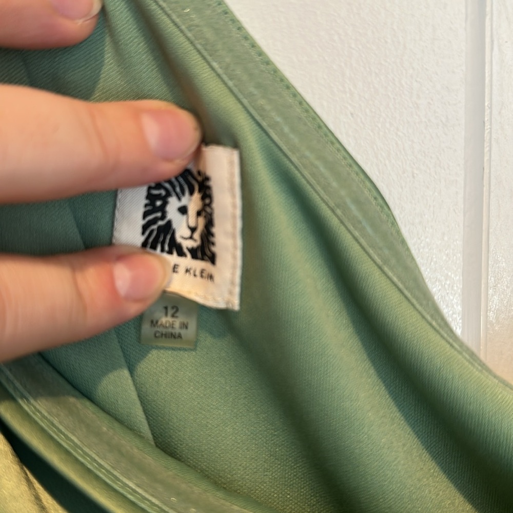 Anne Klein Green One Shoulder Sheath Dress - Picture 4 of 4